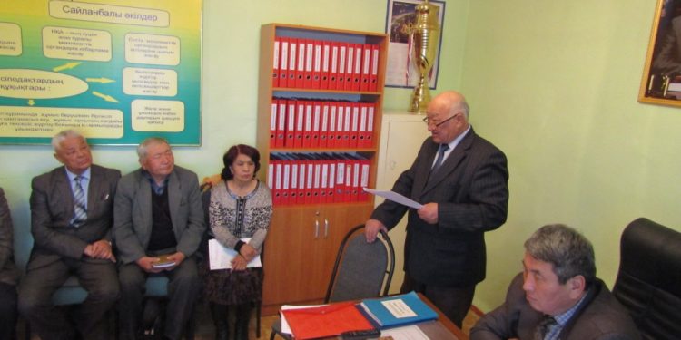 Тарихшы тұрғындарды сайлауға қатысуға үндейді