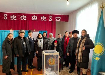 Бір әулеттен бірден 12 адам дауыс берді