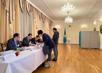 Берлин, Берн, Мадрид және Варшавада сайлау учаскелері ашылды