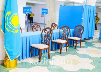 Сайлау учаскелеріндегі рәсімдер ашық өтіп жатыр — Ұлыбритания парламентінің өкілі
