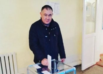 Мемлекеттік қызметкерлер де дауыс беруде
