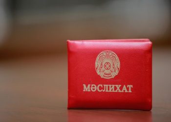 Барлық деңгейдегі мәслихаттардың өкілеттіктері мерзімінен бұрын тоқтатылды