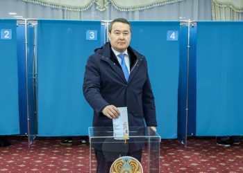 «Жаңа Премьер-Министр кім болатынын Президент пен Мәжіліс шешеді»