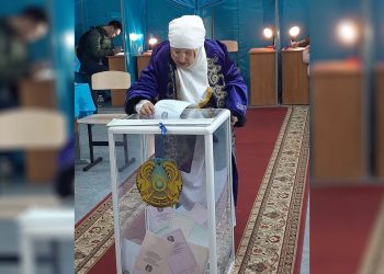 107 жастағы әже дауыс берді
