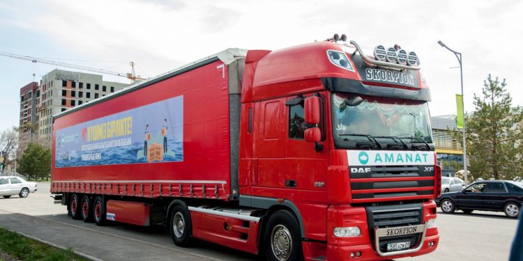 Жетісулықтар 40 млн. теңге болатын гуманитарлық көмек жөнелтті