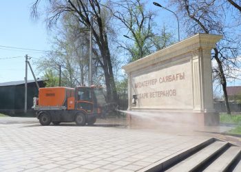 ЖҮЗДЕН АСТАМ ЕСКЕРТКІШТЕР ҚАЛПЫНА КЕЛТІРІЛДІ