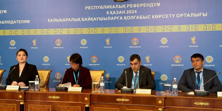 Кәдесый, бейнекамера: Шетелдік байқаушылар референдумда не байқаған