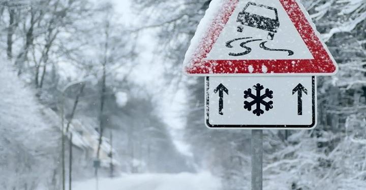 Жетісуда қар басатын жолдарда қауіпсіздікті қамтамасыз ету шаралары күшейтілді