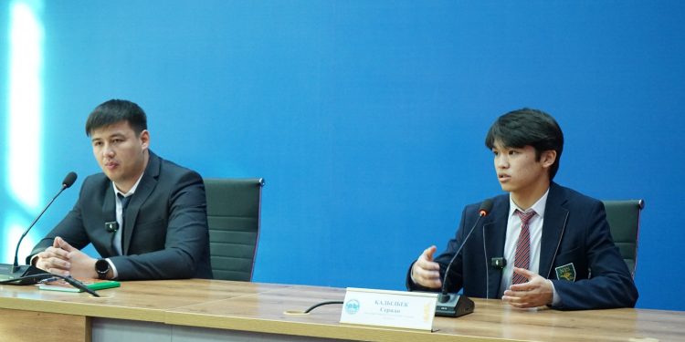 Талдықорғандағы Назарбаев Зияткерлік мектебі «Өркен» білім грантын тағайындауға үміткерлер арасында конкурс жариялағанын хабарлады