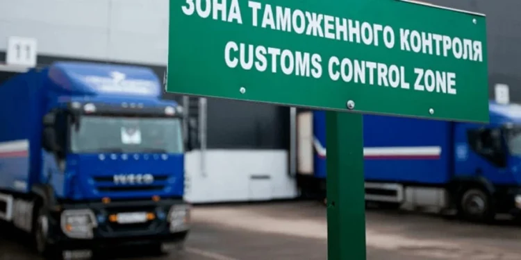 Жетісуда бір жыл ішінде шекарадан 577 мың автомобиль өтті