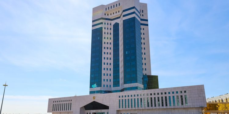 Президенттің 2024 жылғы Жолдауы: Әділетті Қазақстанның негізі – «Заң мен тәртіп» қағидасы