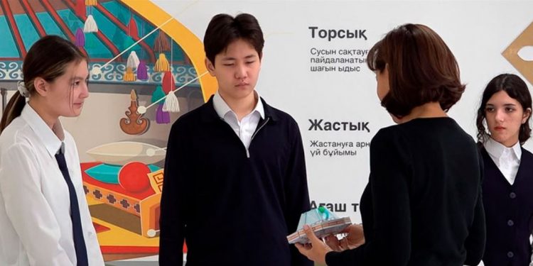 Президент бастамаларын жүзеге асыру: ЭЫДҰ-ның білім беру саласындағы зерттеулерінде Қазақстан өз позициясын жақсарта түсті