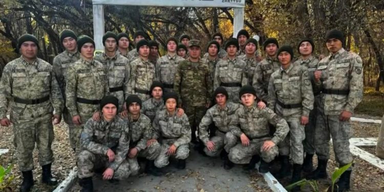 Сарбаздарды салтанатты түрде қарсы алу рәсімі өтті