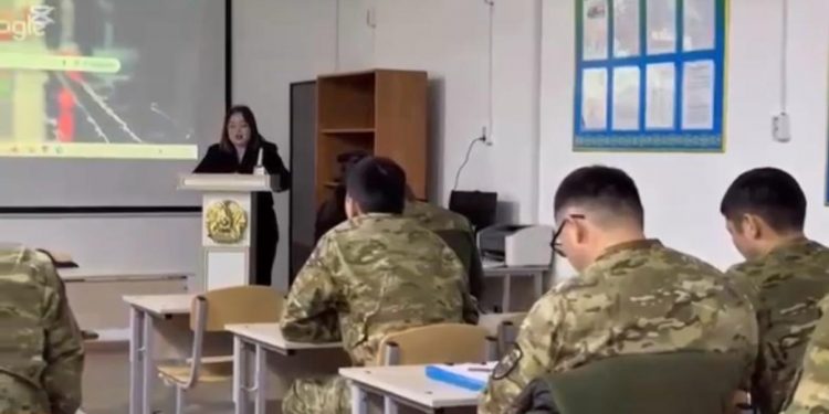 Қорғаста жасанды интеллект тақырыбында сұрақ-жауап кеші өтті