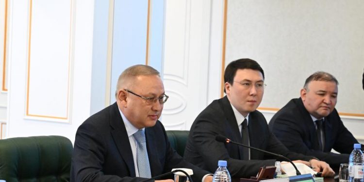 Жетісу облысында ТЖД-ның материалдық-техникалық базасын нығайту мәселесі талқыланды