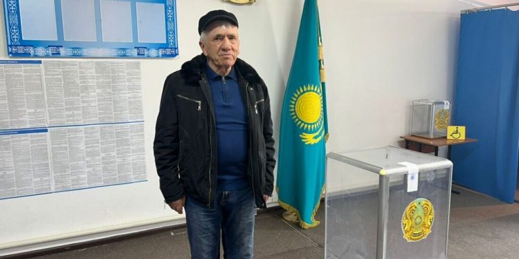 Кербұлақ ауданындағы шешен этноорталығы референдумда дауыс берді
