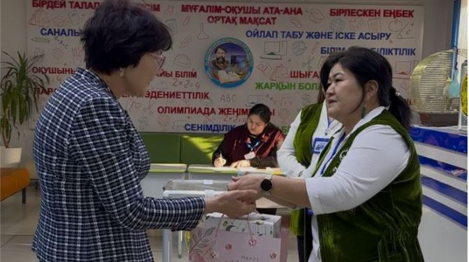 Ең бірінші болып дауыс берген кім?