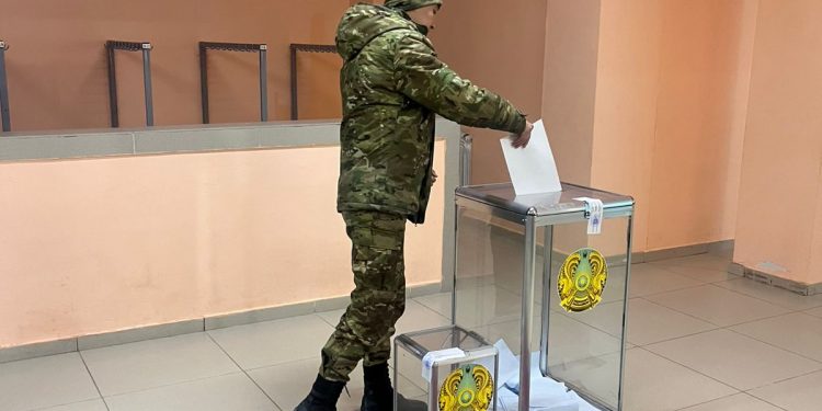 Алакөлдік шекарашылар референдумға қатысты