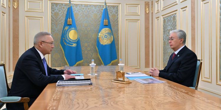 Мемлекет басшысы Жетісу облысының әкімі Бейбіт Исабаевты қабылдады