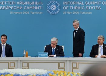Мемлекет басшысы саммитте талқыланатын жасанды интеллект және цифрлық дамудың өзектілігіне назар аударды