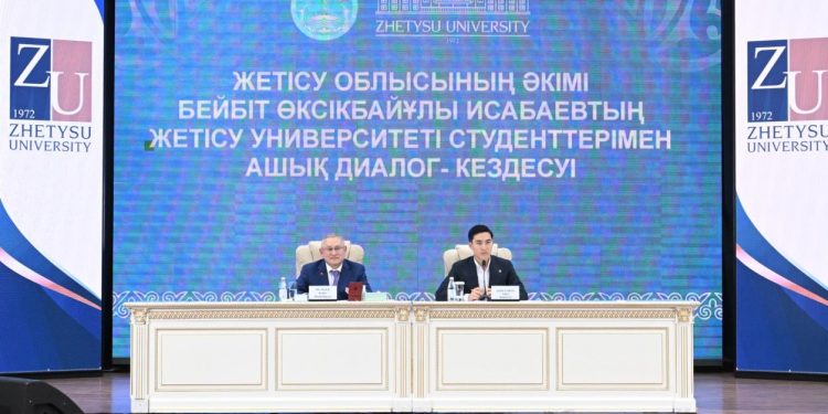 Бейбіт Исабаев «Адал азамат» тұжырымдамасы аясында өңір жастарымен еркін форматта мотивациялық кездесу өткізді
