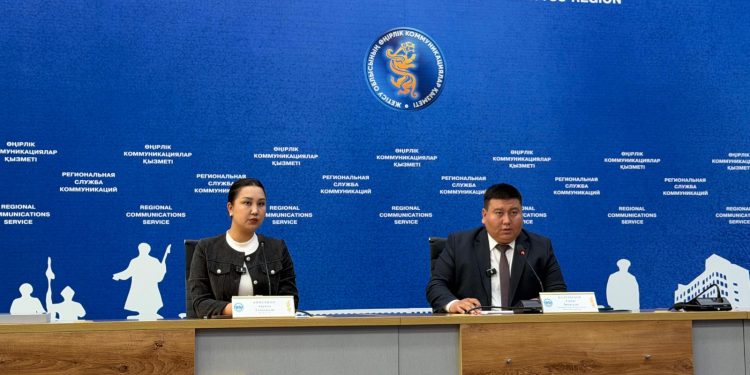 Жетісу оқушылары мен студенттері жазда ресми түрде жұмыс істеп, шамамен 100 мың теңге таба алады