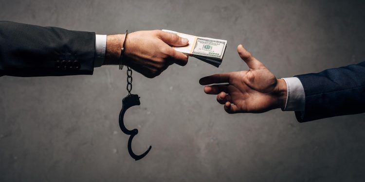 Заң және тәртіп: сыбайлас жемқорлыққа қарсы күрес – мемлекет дамуының кепілі