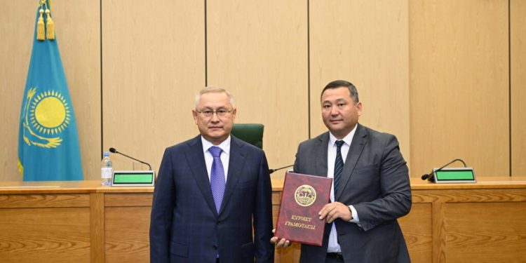 Ел мүддесін ту еткендер