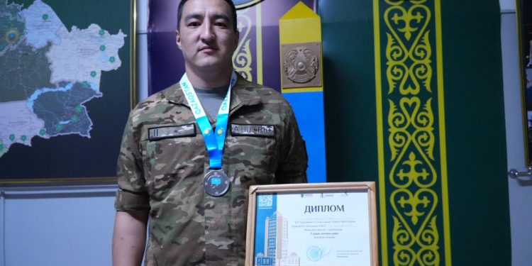 Шекарашы шахматта топ жарды