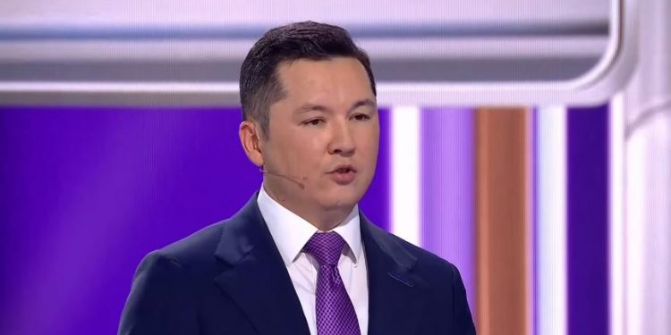 «Шетелден білім алып келген қазақстандықтарға жеңілдіктер жасауға назар аудару қажет» – ӘDILET партиясы