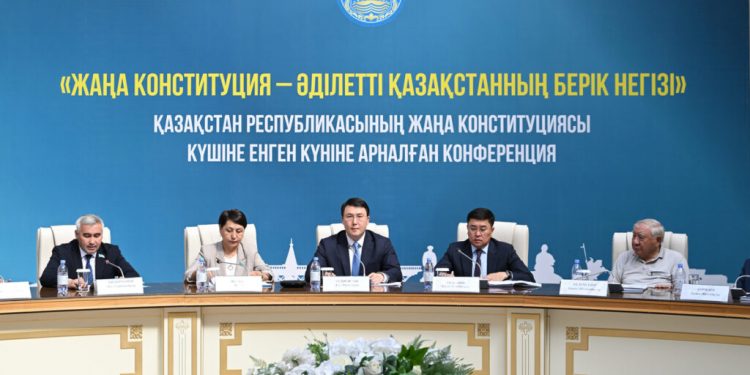 В Талдыкоргане прошла масштабная конференция, посвященная Новой Конституции
