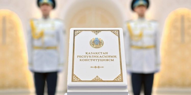 Развитие человеческого капитала стало стратегическим приоритетом государства – вступила в силу новая Конституция Казахстана
