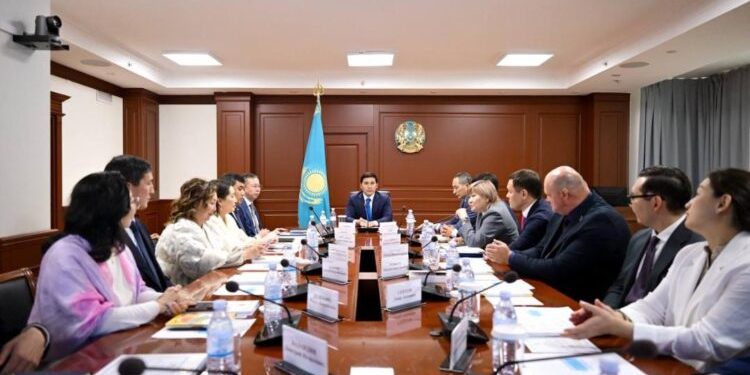 Конституция – ел дамуының кепілі – Ербол Мырзабосынов