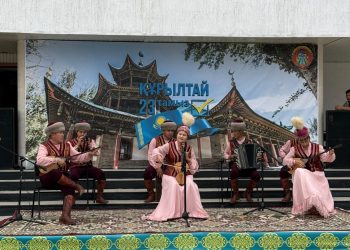 Панфилов ауданындағы сайлау учаскелерінде мерекелік көңіл күй қалыптасқан