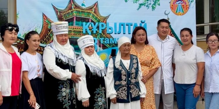 Әбілхан Қастеевтің ауылдастары дауыс берді