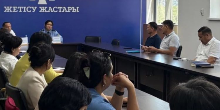 Жастар және заң: жауапкершілік пен құқық