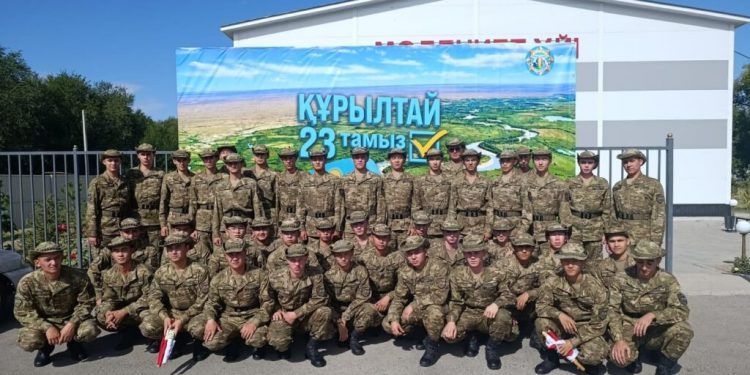 15603 әскери бөлімінің сарбаздары өз таңдауларын жасауда