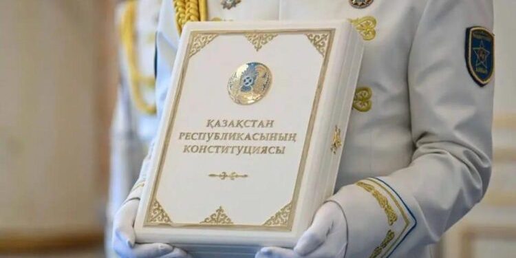 Жаңа Конституция: адвокатураның конституциялық мәртебесі, зияткерлік меншік құқықтарын қорғау және заңдардың кері күшіне жол бермеу
