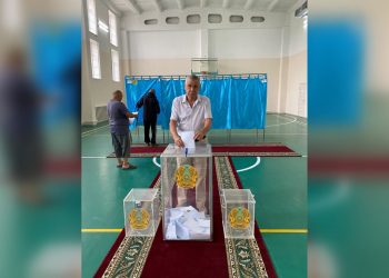 Спорт ардагері Ескелді ауданында Құрылтай депутаттарын сайлауда дауыс берді
