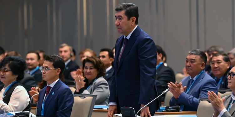 Мемлекет басшысы Қазақстан Халық Кеңесі Төрағасының лауазымына үміткерді ұсынды