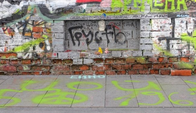 Теория разбитых окон: Как чистота и порядок побеждают преступность, и почему Глава Государства потребовал навести порядок с граффити