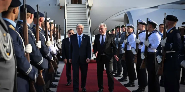 Қасым-Жомарт Тоқаев Федеральдық Президент Франк-Вальтер Штайнмайердің шақыруымен Германияға ресми сапармен барды